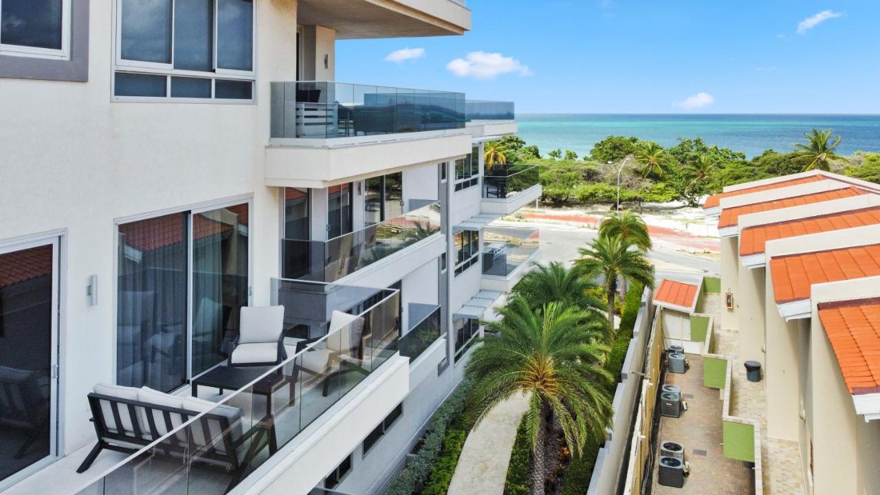 O Condominium Beachfront Residences, By Bocobay Aruba パームビーチ エクステリア 写真