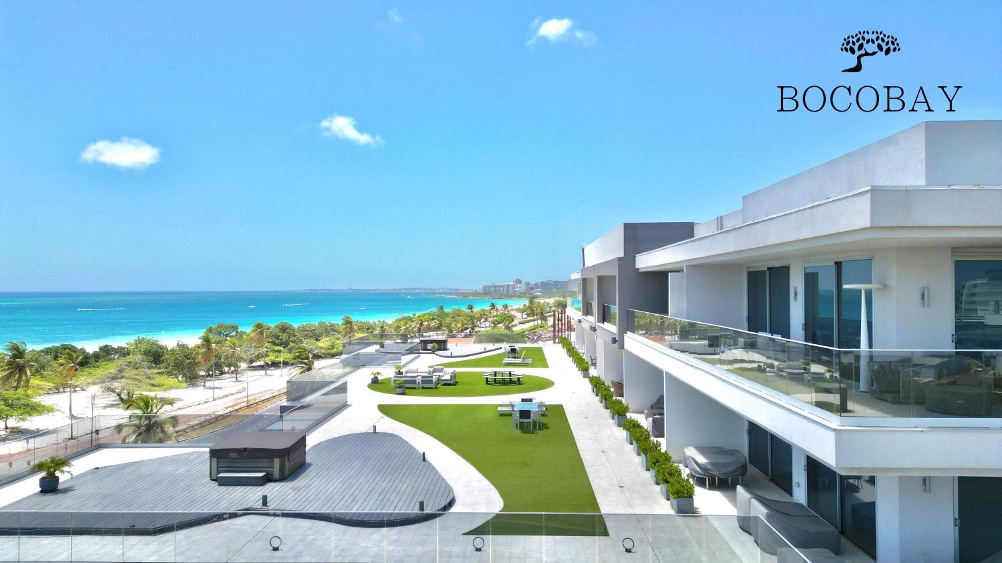 O Condominium Beachfront Residences, By Bocobay Aruba パームビーチ エクステリア 写真