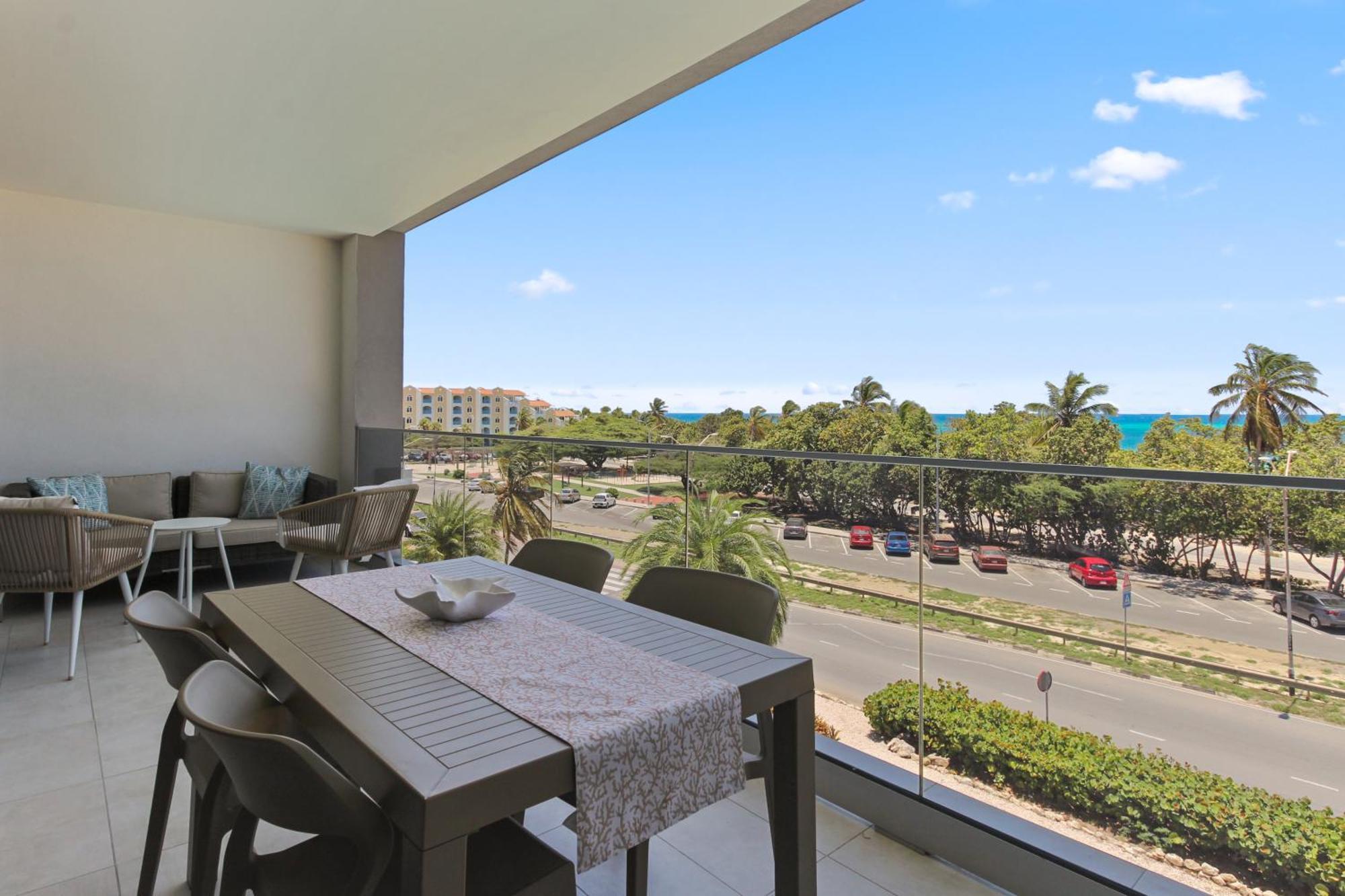 O Condominium Beachfront Residences, By Bocobay Aruba パームビーチ エクステリア 写真